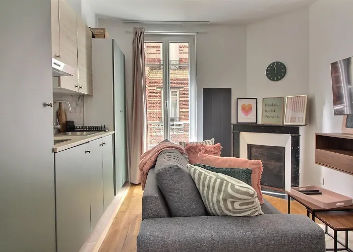 Chic & Comfort Suresnes-paris *